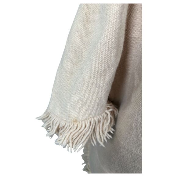 Ortega's Chimayo N.M. 1970s Wool Hand Woven Short Sleeve Fringe Medium - READ - Picture 4 of 8